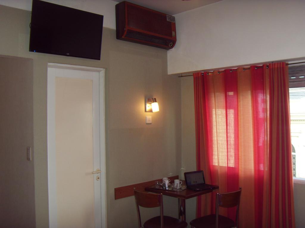 Hotel Embajador Росаріо Номер фото